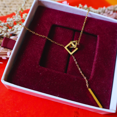 Eterna Link Lariat Necklace