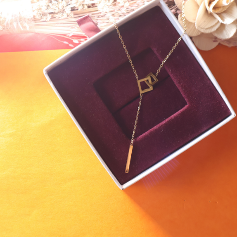 Eterna Link Lariat Necklace