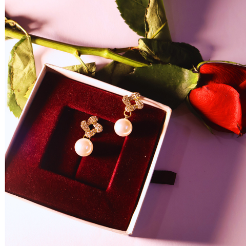 Rosé Promise Pearl Drop Earrings