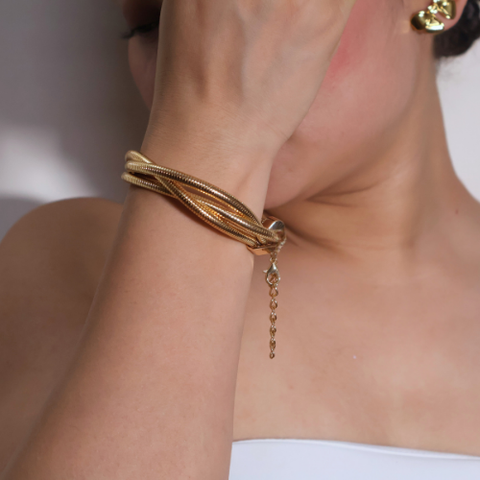 Svara Twist Bracelet