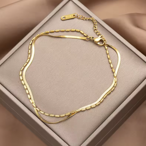 Amoura Heart Lock Chain Bracelet