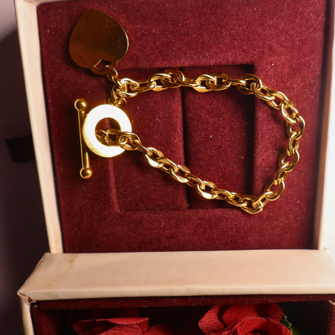 Amoura Heart Lock Chain Bracelet
