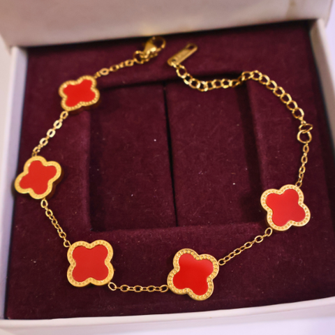 Scarlet Clover Charm Bracelet for Women