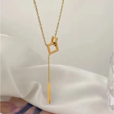 Eterna Link Lariat Necklace