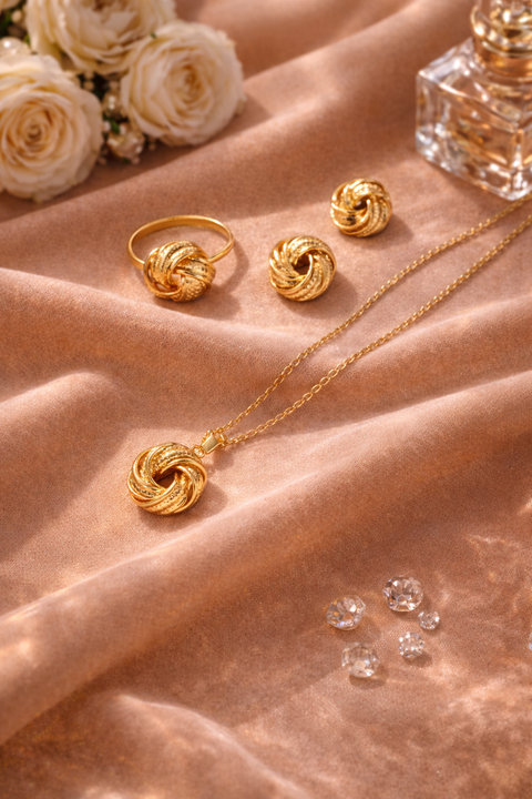 Promise Knot Gold Pendant Necklace Set