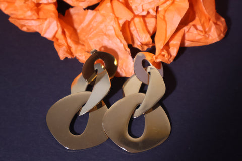 Nyra Interlink Drop Earrings