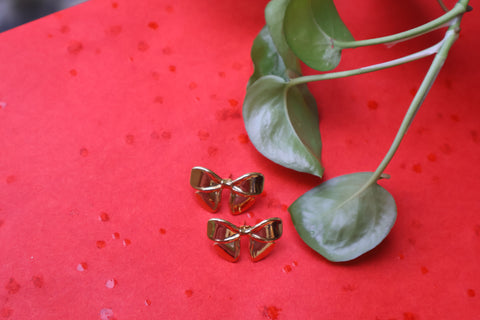 Elina Bow Studs