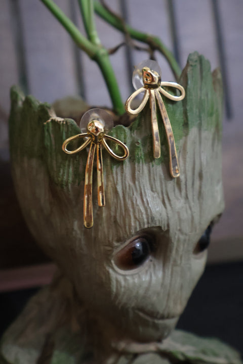 Rhea Ribbon Drop Earrings