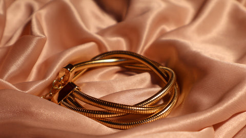 Svara Twist Bracelet