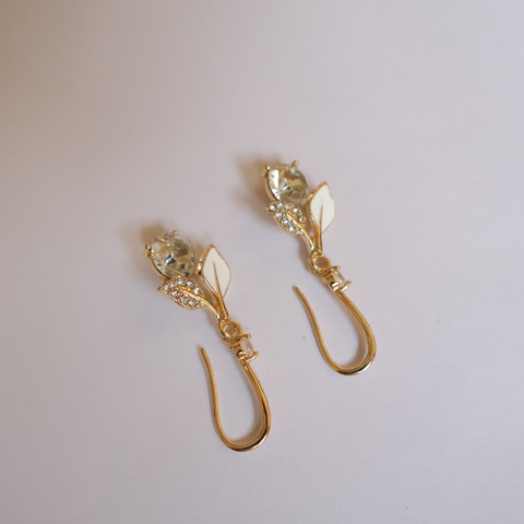 Mira Bloom Earrings