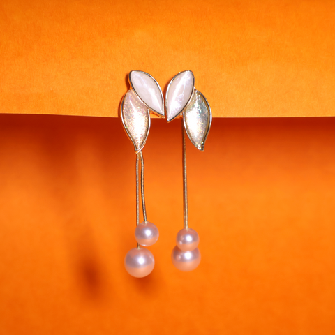 Elara Leaf & Pearl Drop Earrings